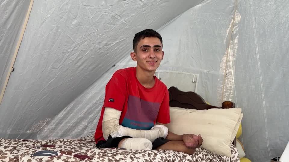 Gazan gymnast who lost legs in Israeli strike hopes to walk again