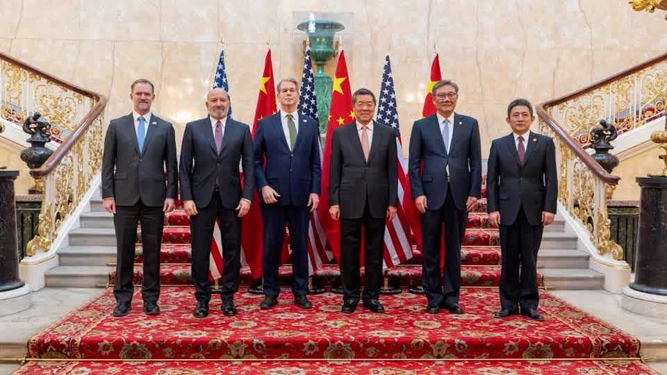 US, China set for second day of trade talks in London | Reuters