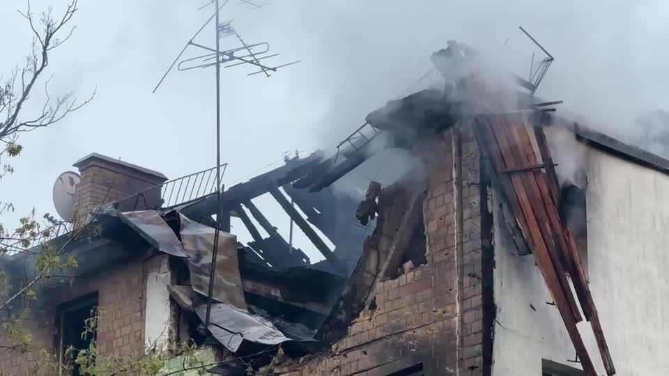 Russian drones and missiles hit Kyiv, killing and injuring many | Reuters