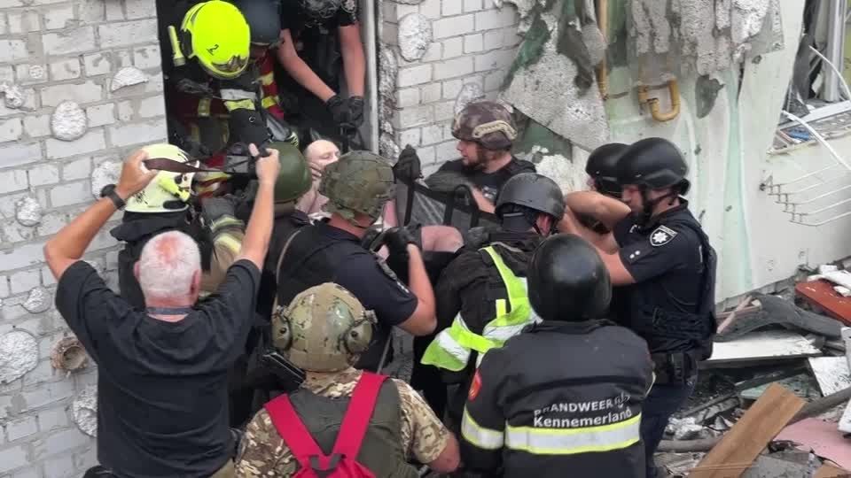 ウクライナで幼児含む10人死亡、米ウ首脳会談の直前にロシアの攻撃