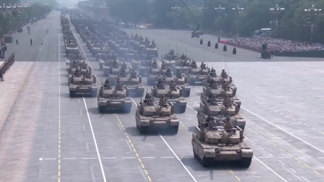 中国軍事パレード、ロ朝首脳が出席 習氏「人類は平和か戦争かの選択に