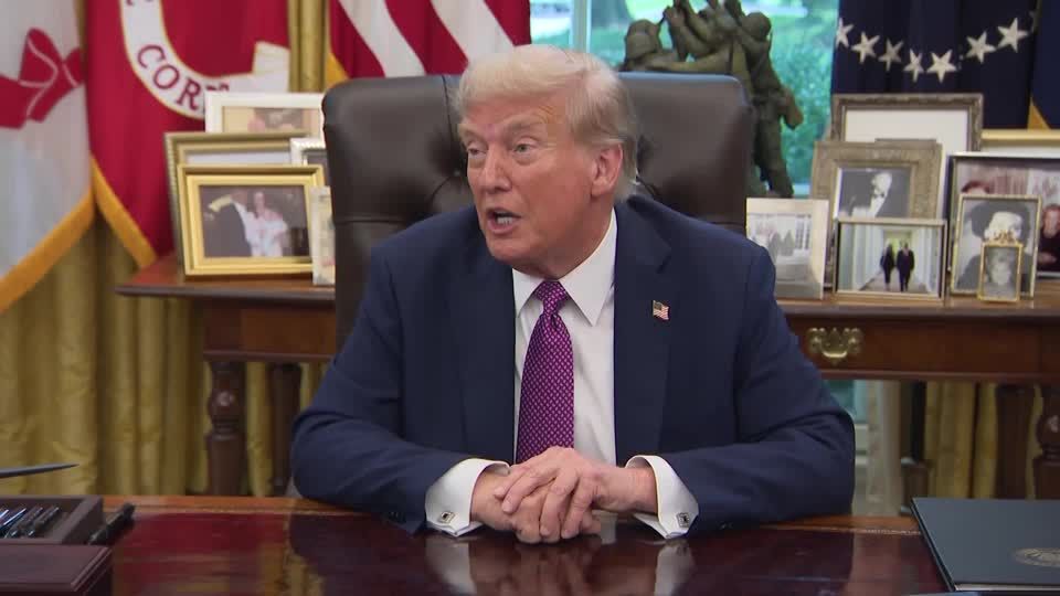 Trump plays down regime change in Venezuela amid military buildup | Reuters