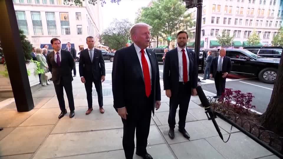 Trump urges EU to impose 100% tariffs on China and India, sources say ...