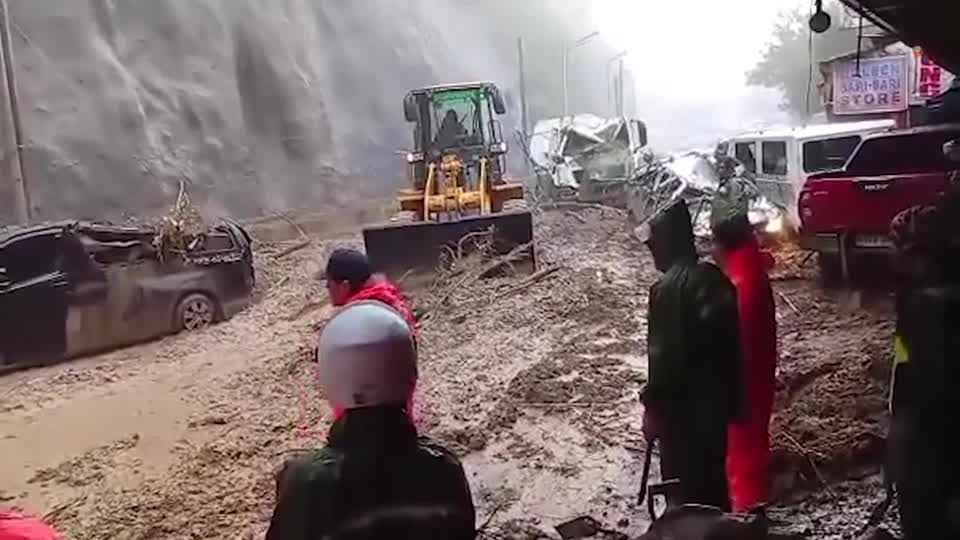 Evacuations as Super Typhoon Ragasa hits northern Philippines | Reuters