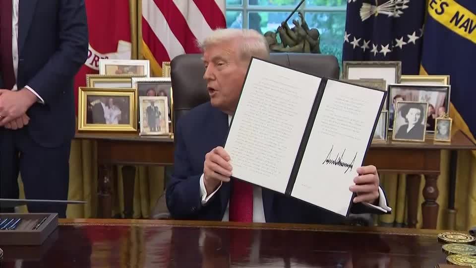 トランプ氏、ＴｉｋＴｏｋ取引承認する大統領令 評価額140億ドル（字幕・26日） | ロイター