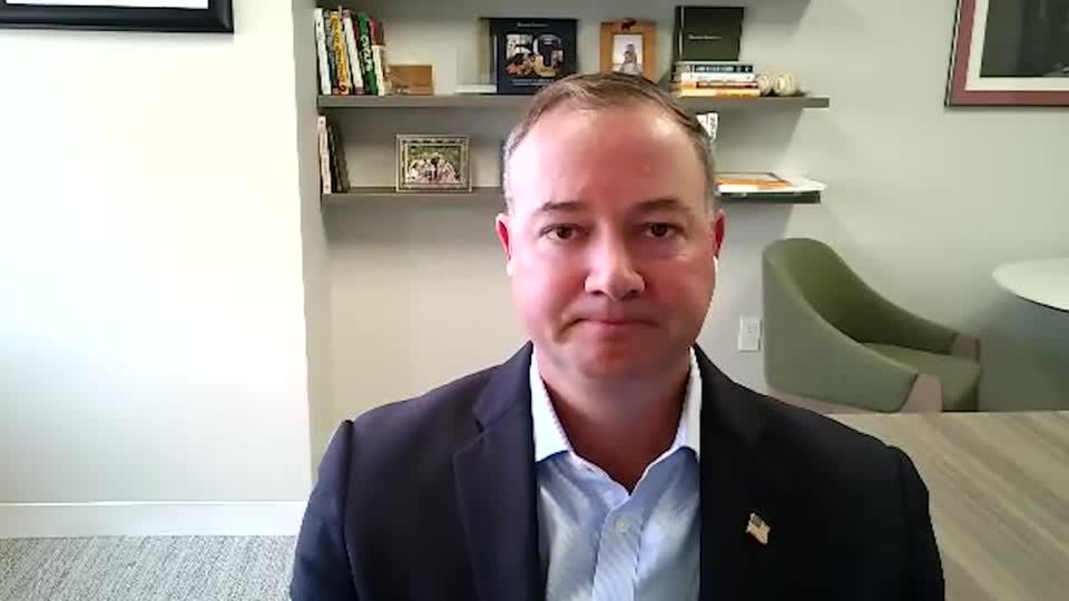 Market expert sees more upside for gold despite pullback | Reuters