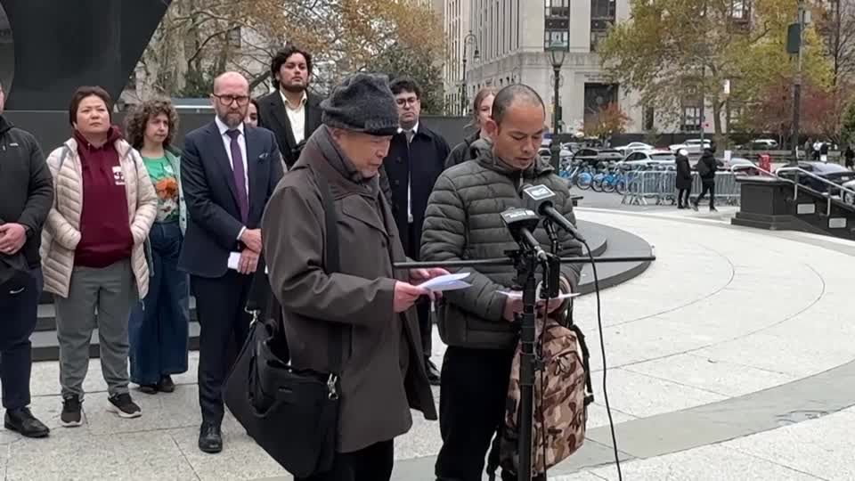 Brother of Chinese man who died in ICE custody sues US government | Reuters