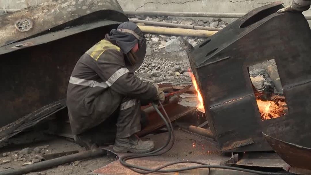Ukrainian energy workers in endless race to repair damage from Russian ...