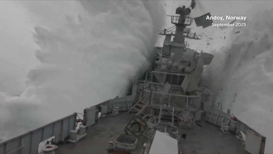 Footage shows frigate sunk by NATO submarine torpedo during exercise