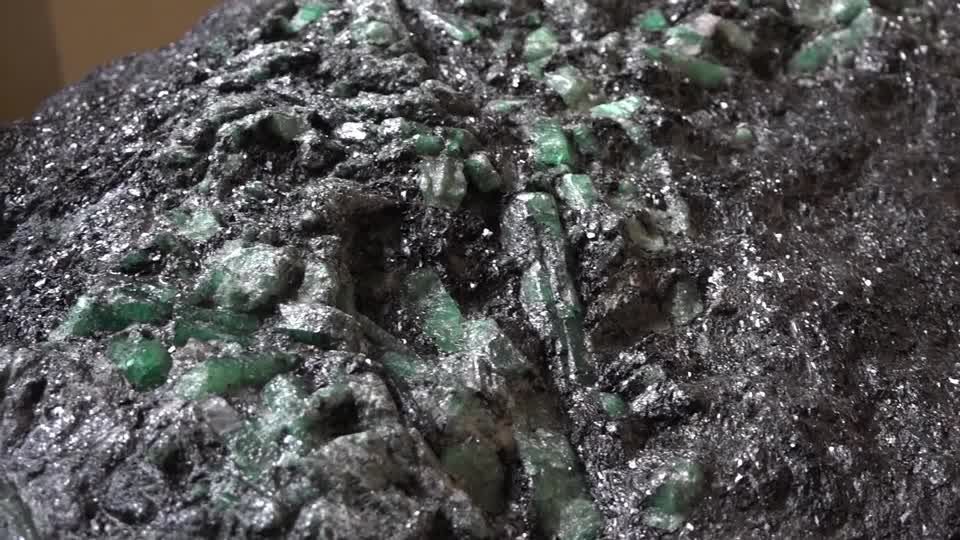 Madagascar's new leader unveils large emerald rock found at palace ...