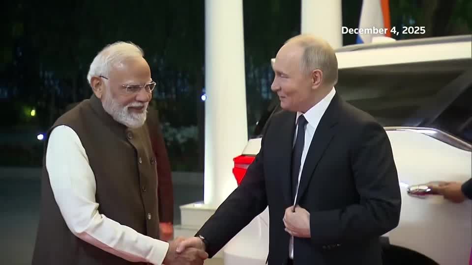 Modi welcomes Putin in New Delhi as two-day state visit begins | Reuters