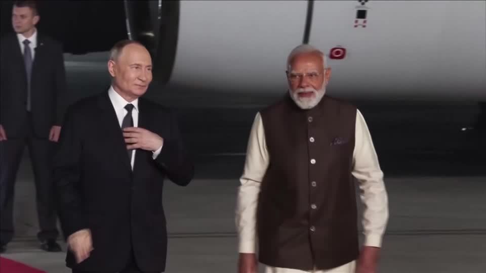 Putin questions US punishing India for buying Russian oil | Reuters