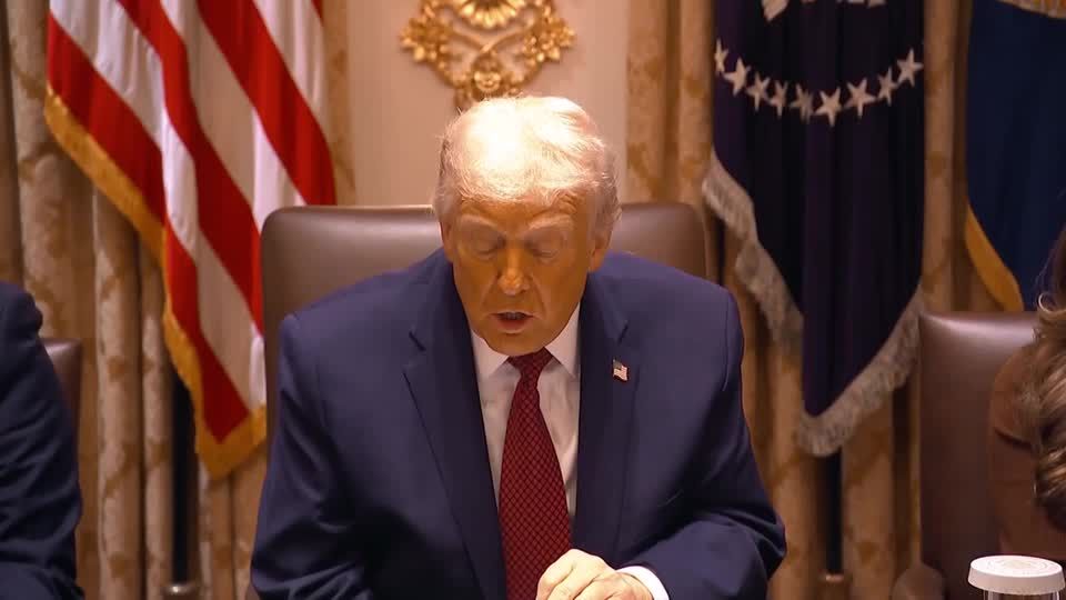 Trump says $12 billion in aid coming for farmers hit by trade war | Reuters