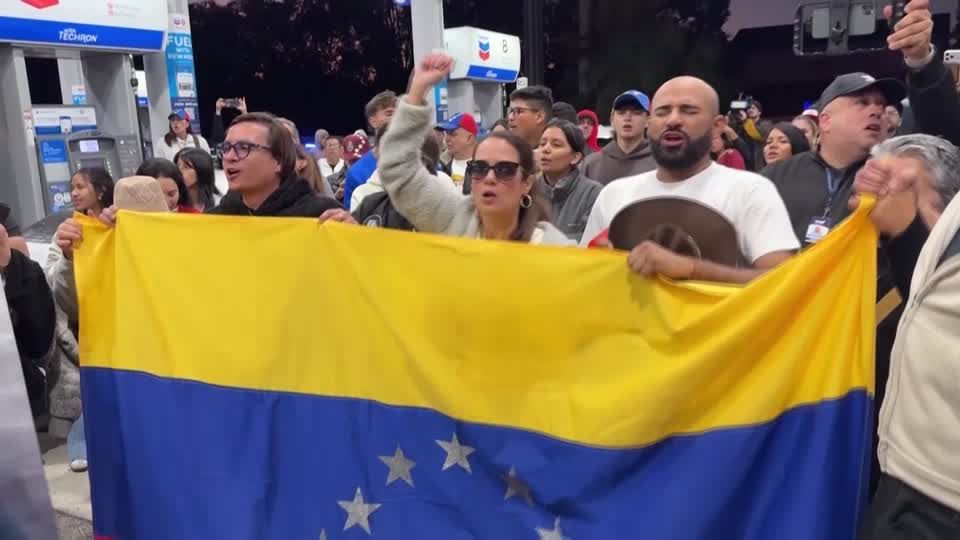 Venezuelans in Doral, Florida celebrate the capture of Maduro | Reuters