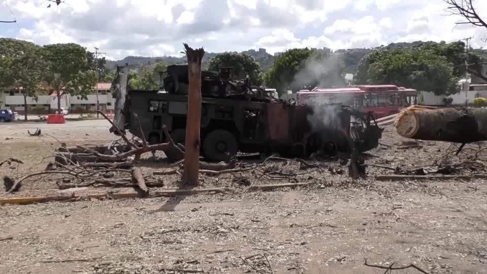 メキシコ湾シャツ：社会正義のための面白い反トランプグラフィックTシャツ | LT11 - Etsy 日本, image size:1080x1080