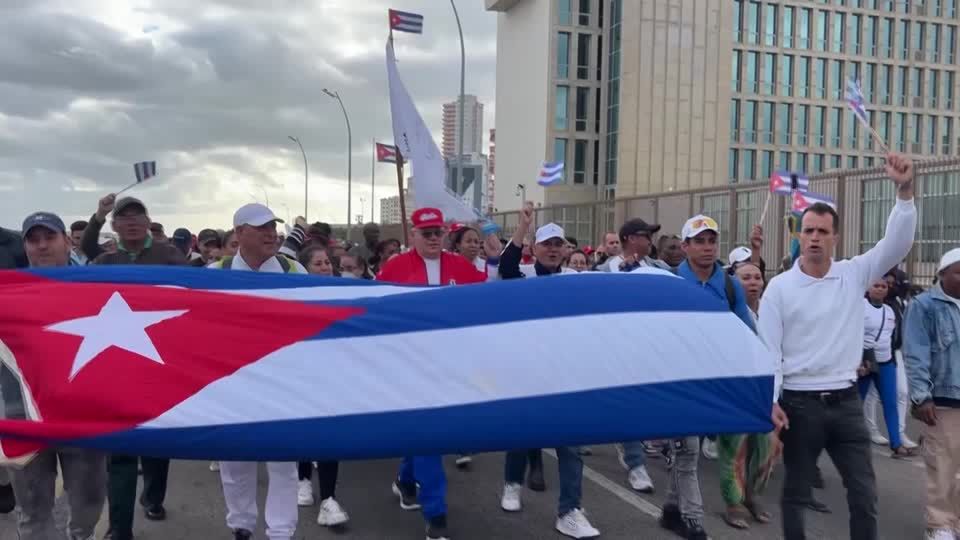 Cubans rally against US 'imperialists' outside Havana embassy | Reuters