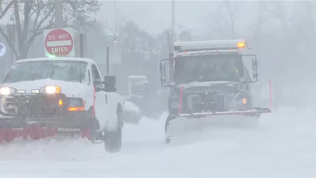 Winter storm grips much of US in snow, ice, Arctic cold | Reuters