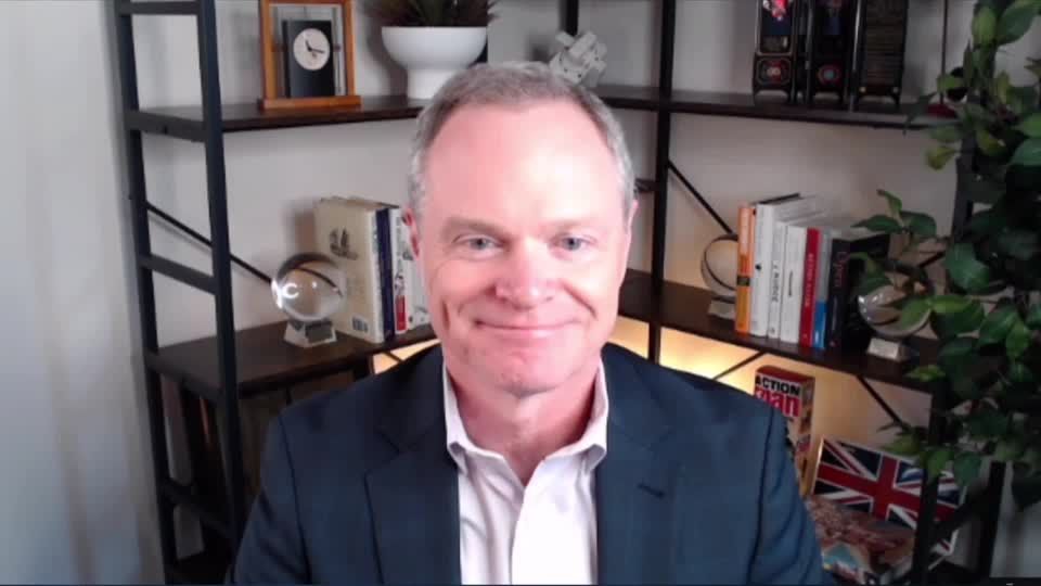 Hedge fund manager Kyle Bass wants U.S. to bet big on 5G | Reuters