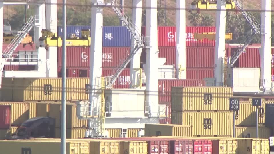 Trump says he will raise global tariff rate from 10% to 15% | Reuters