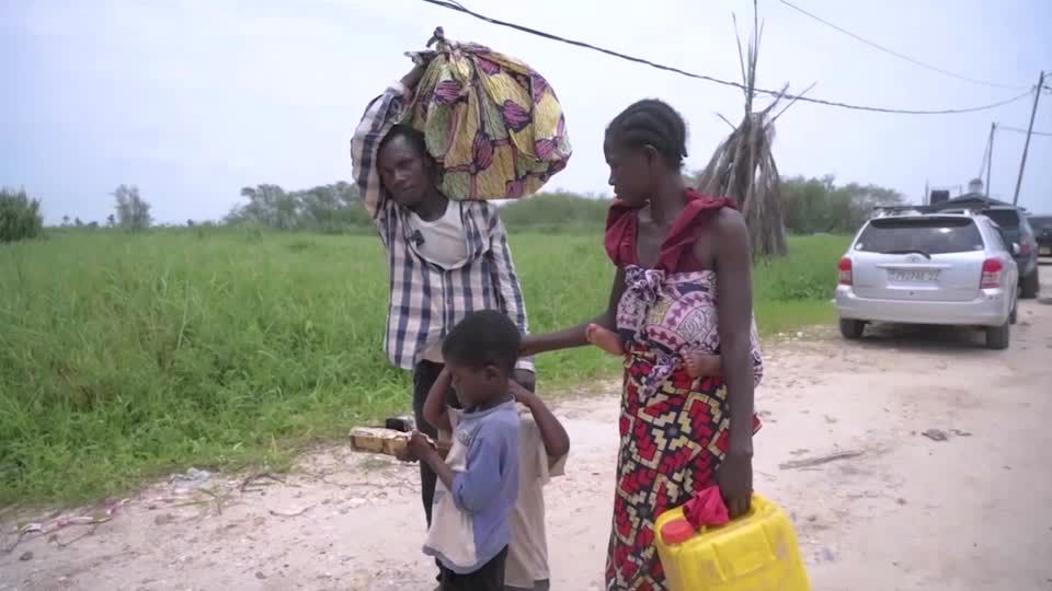 Displaced Congolese cross a reopened border with tales of hardship ...