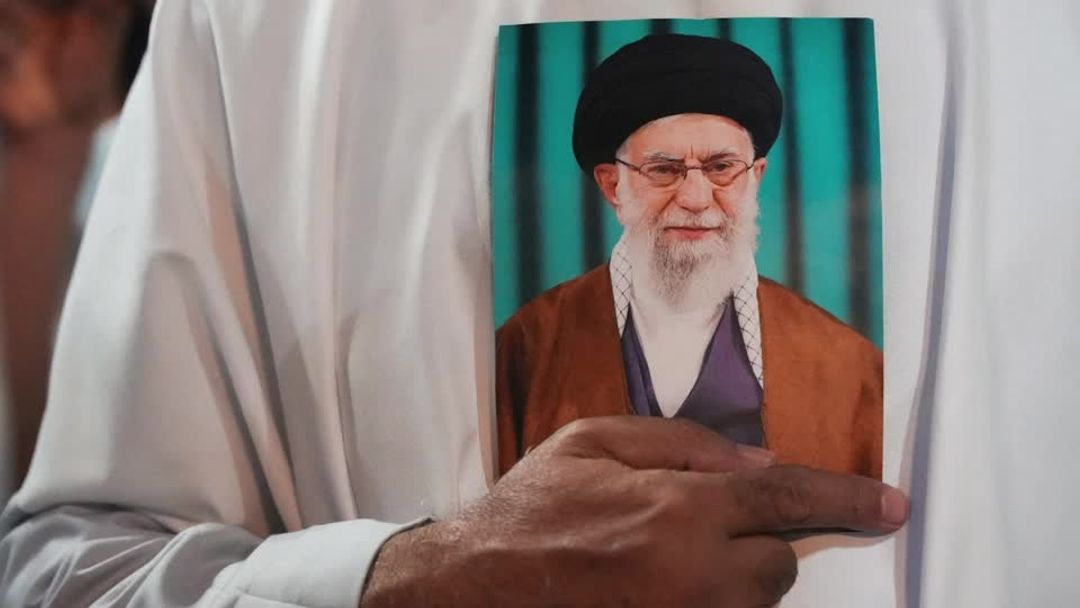 イラン最高指導者ハメネイ師が空爆で死亡、86歳 米に強硬姿勢貫く