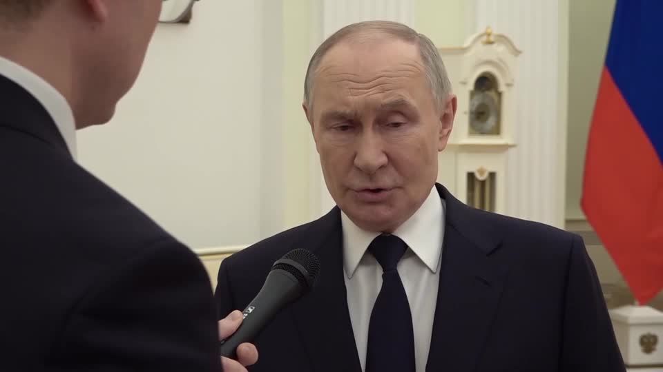 プーチン氏、欧州ガス供給停止を示唆