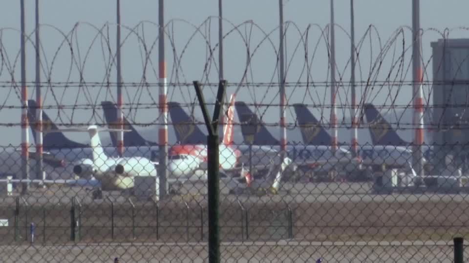 European airlines urge EU to delay green-fuel rules as oil prices bite ...