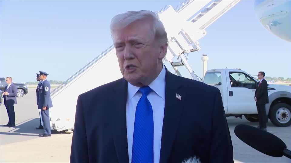 Trump says he may send National Guard to airports | ロイター