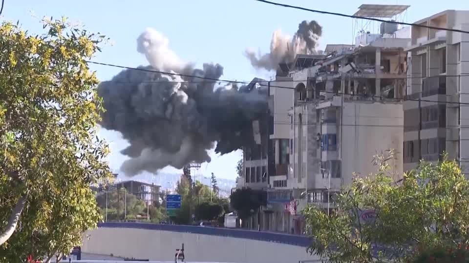 ベイルート南部郊外で大規模爆発、イスラエル軍の攻撃続く（字幕・31日