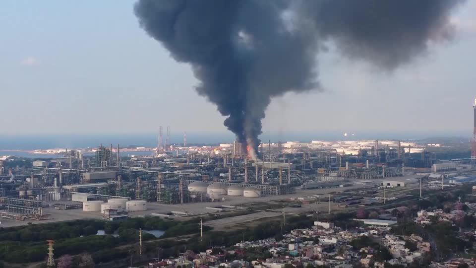 Fire breaks out of Pemex's Dos Bocas refinery, second since March