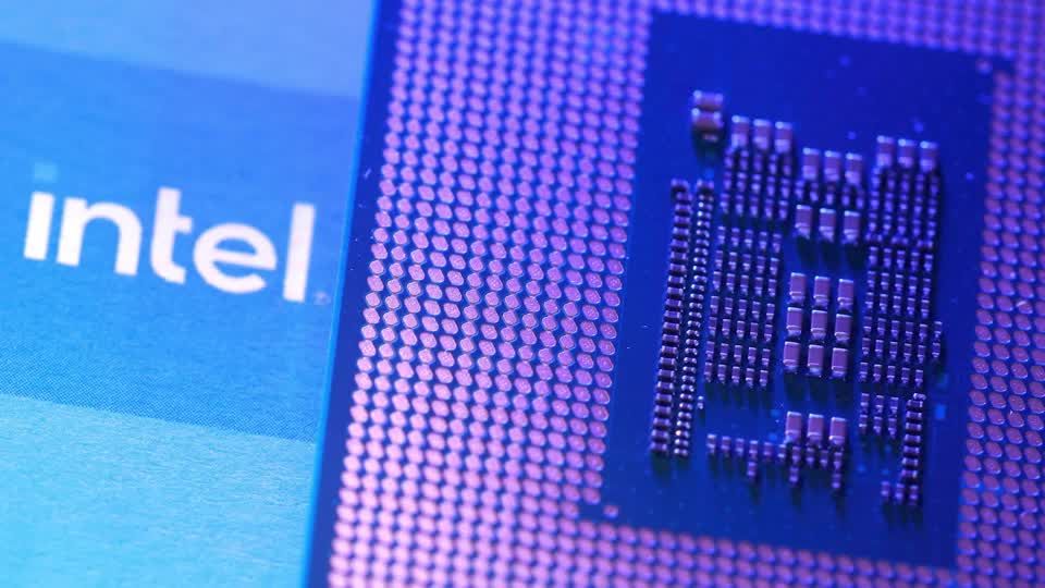 Intel shares surge as AI drives first-quarter revenue jump | Reuters