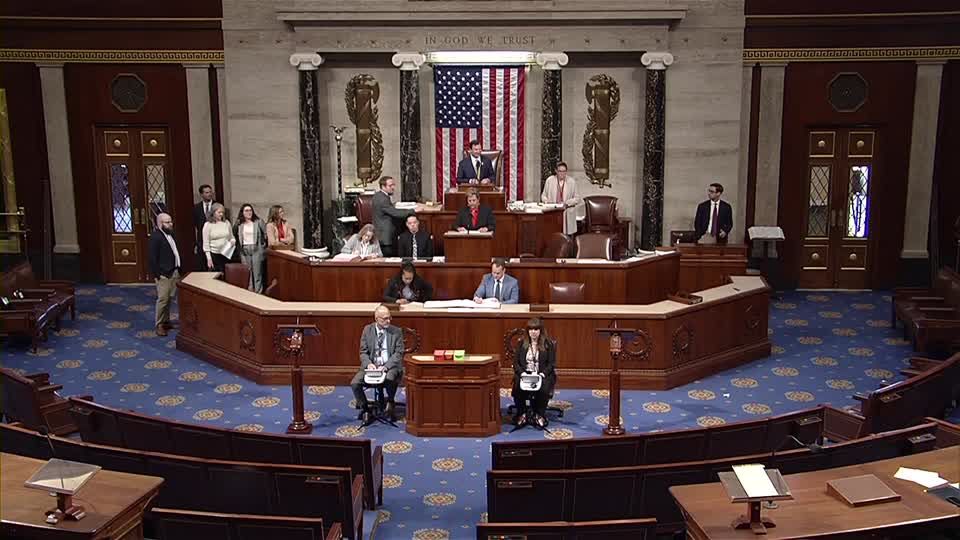 U.S. House passes bill to fund DHS agencies, end shutdown