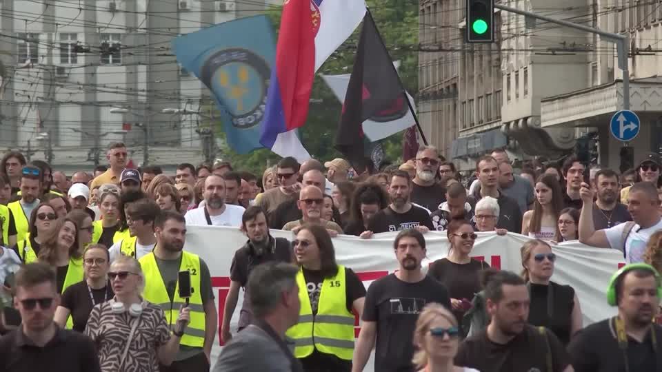 Protesters in Serbia demand elections, president's resignation | Reuters