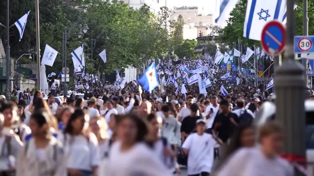 Israeli nationalists hold parade marking capture of East Jerusalem | ロイター