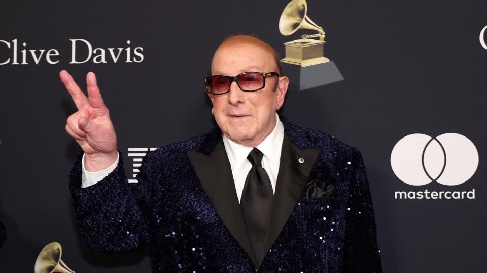 Clive Davis, music executive who reshaped American sound, dies at