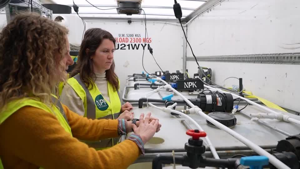This UK startup is turning urine into fertilizer using 'pee-cycle' tech <https://t.co/Gj20A5nP9a> 
 [↧](https://t.co/Gj20A5nP9a)