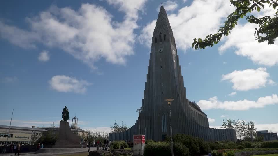 Iceland's referendum: Why might they join the EU?