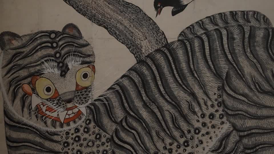 A new exhibition opening at London's British Museum looks beyond Korea's pop culture, exploring 2,000 years of the country's artistic and cultural heritage ▻