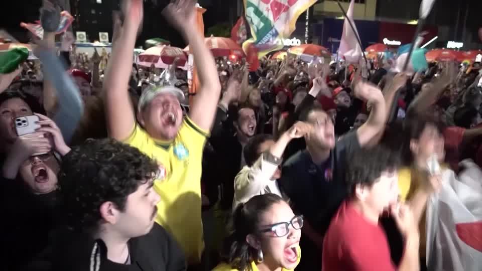 Real predicted to tumble after Lula's shock Brazil election win | Reuters